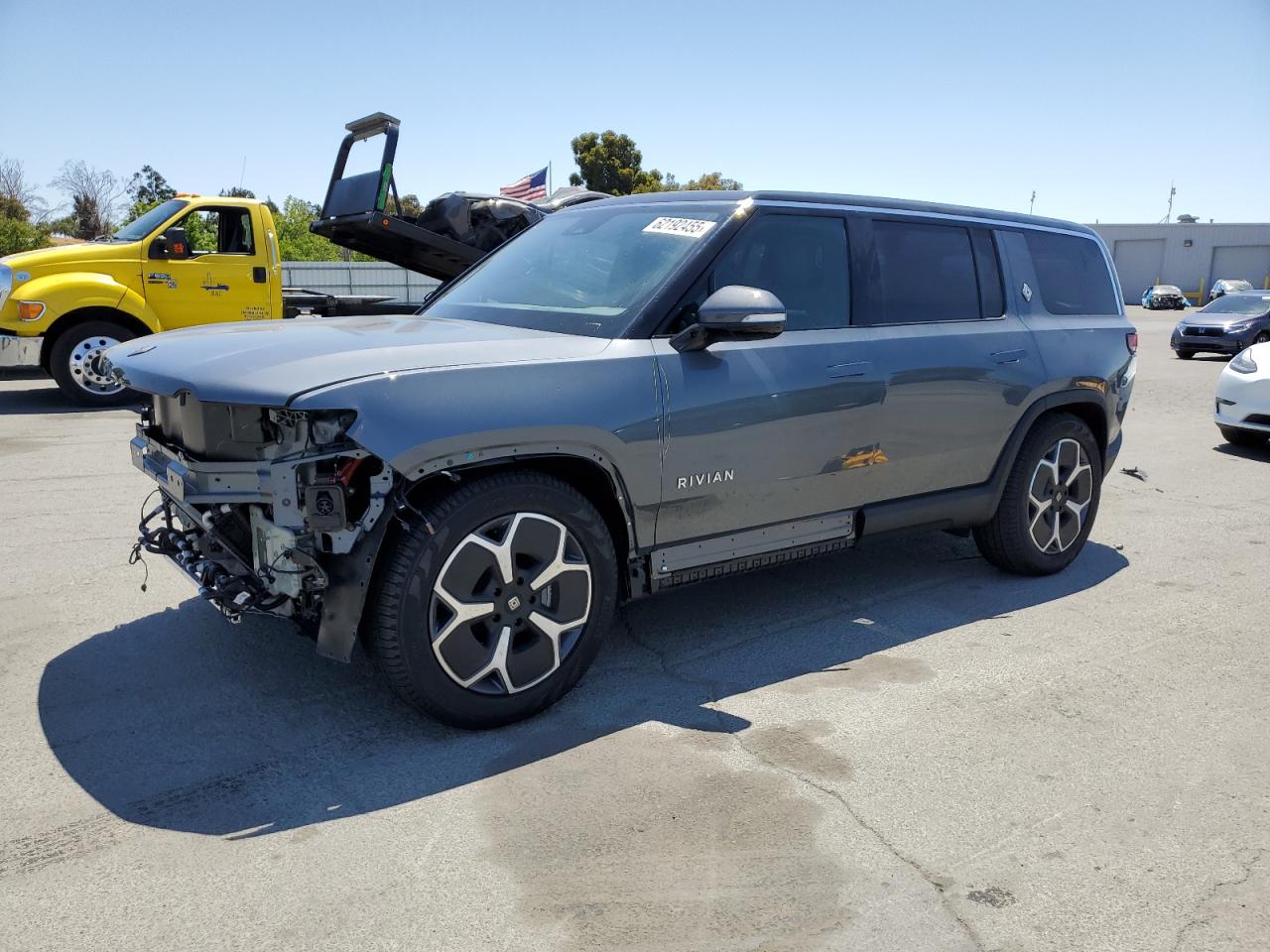 RIVIAN R1S ADVENT 2023