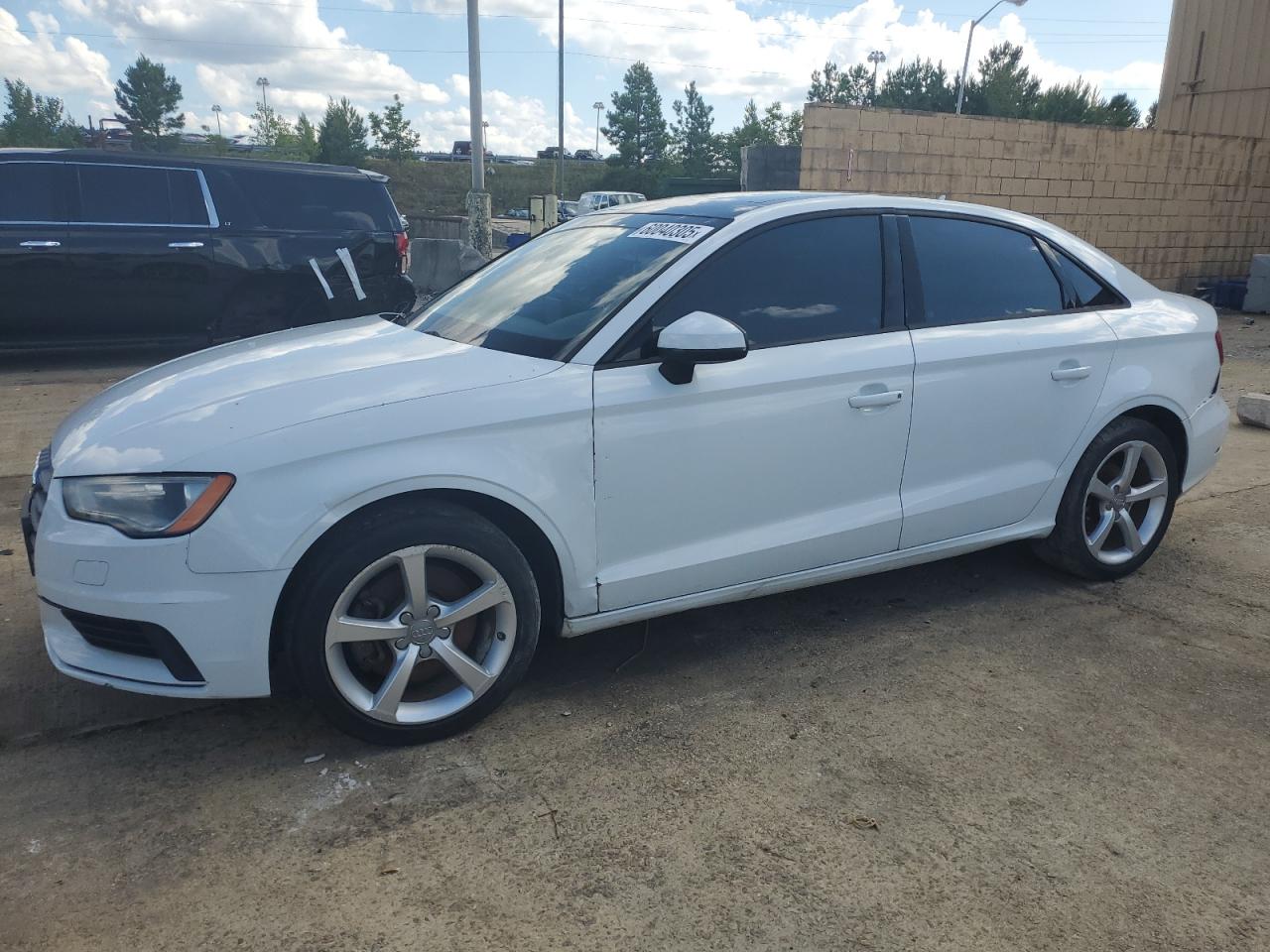 AUDI A3 PREMIUM 2015