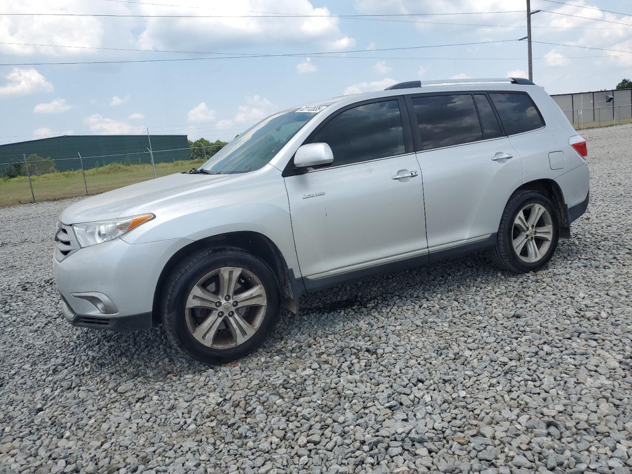 TOYOTA HIGHLANDER 2013
