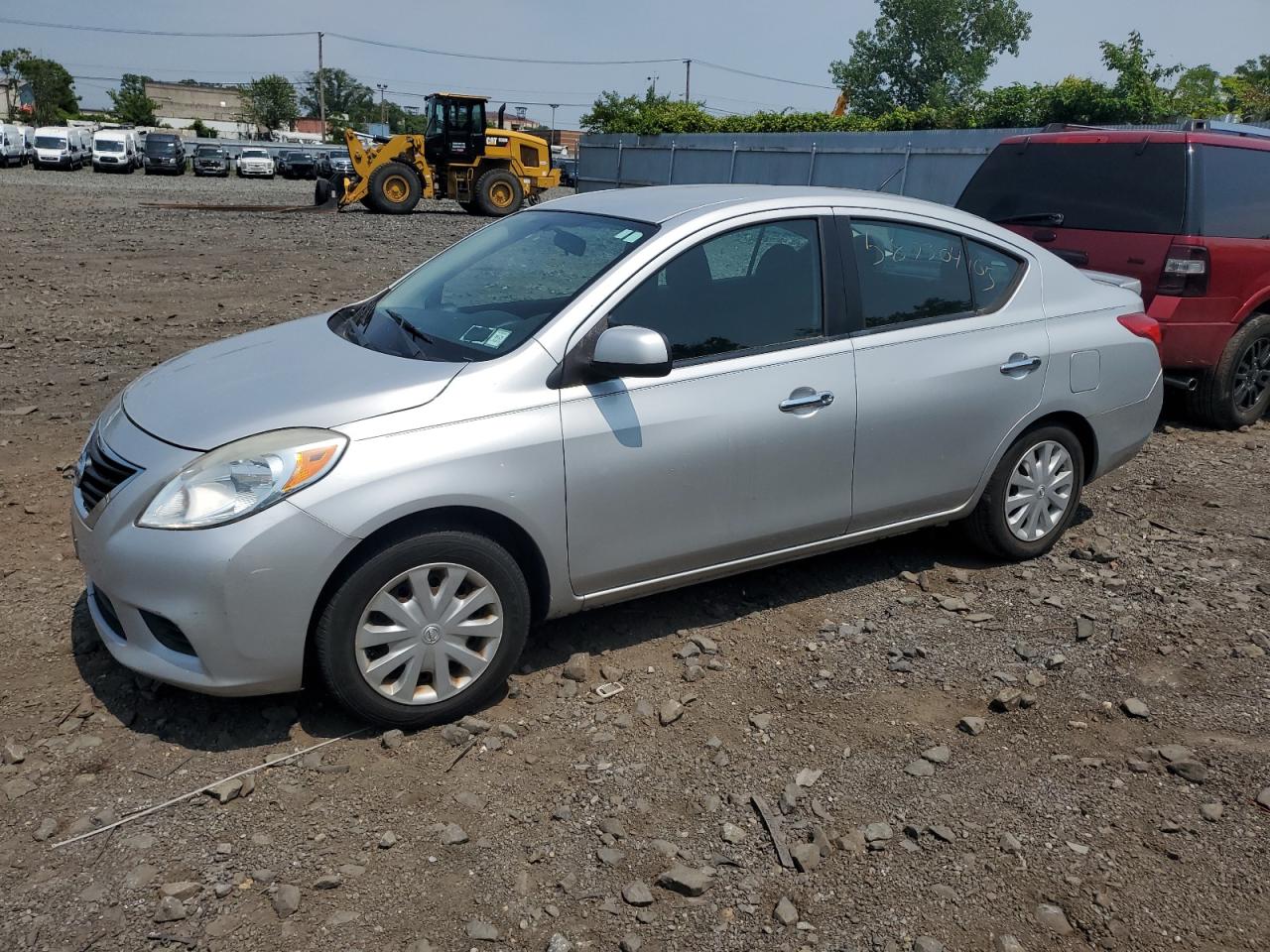 NISSAN VERSA S 2013