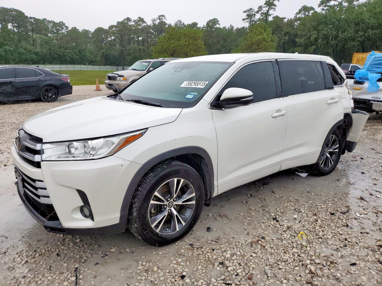 TOYOTA HIGHLANDER 2018