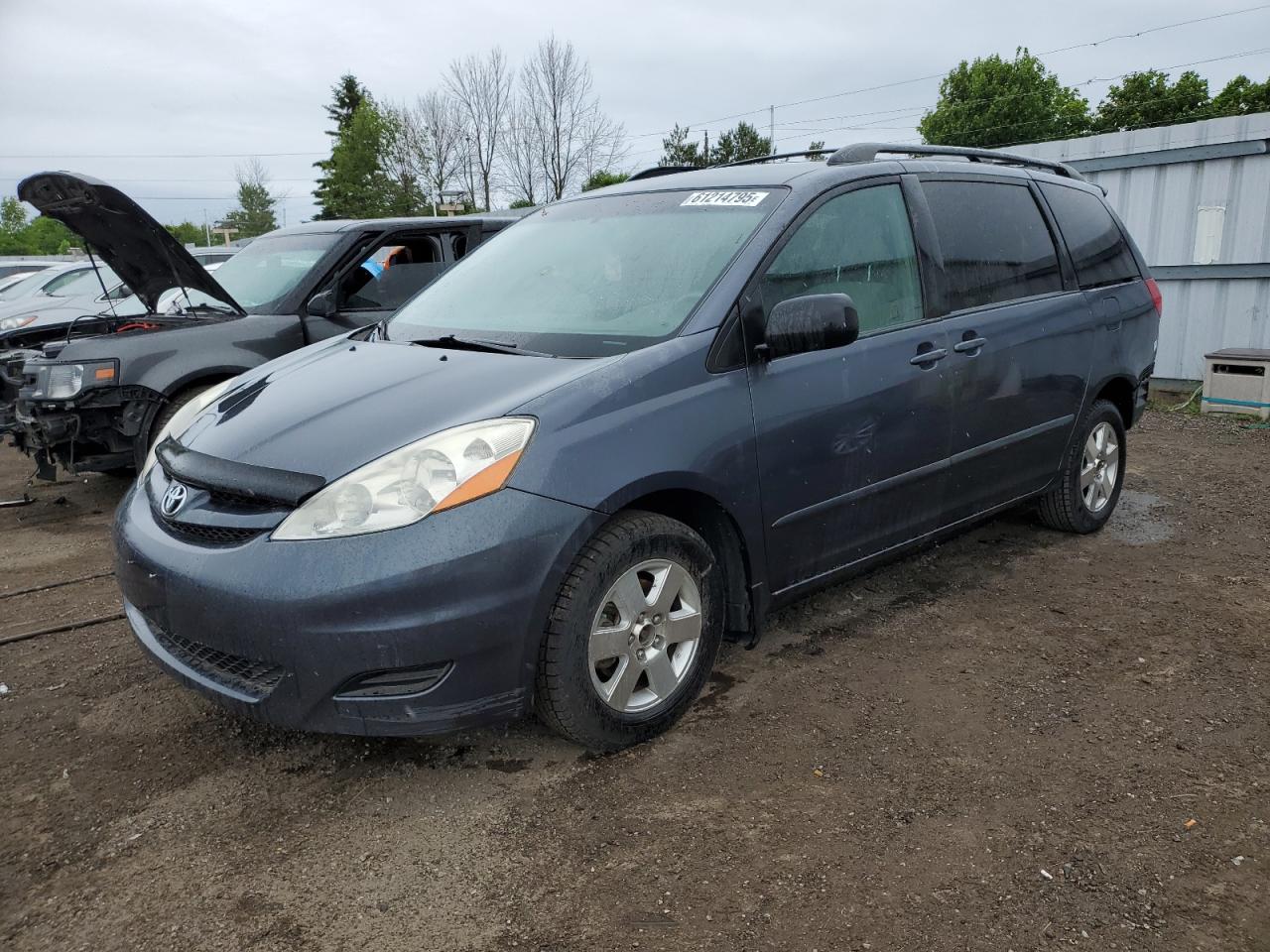 TOYOTA SIENNA CE 2008