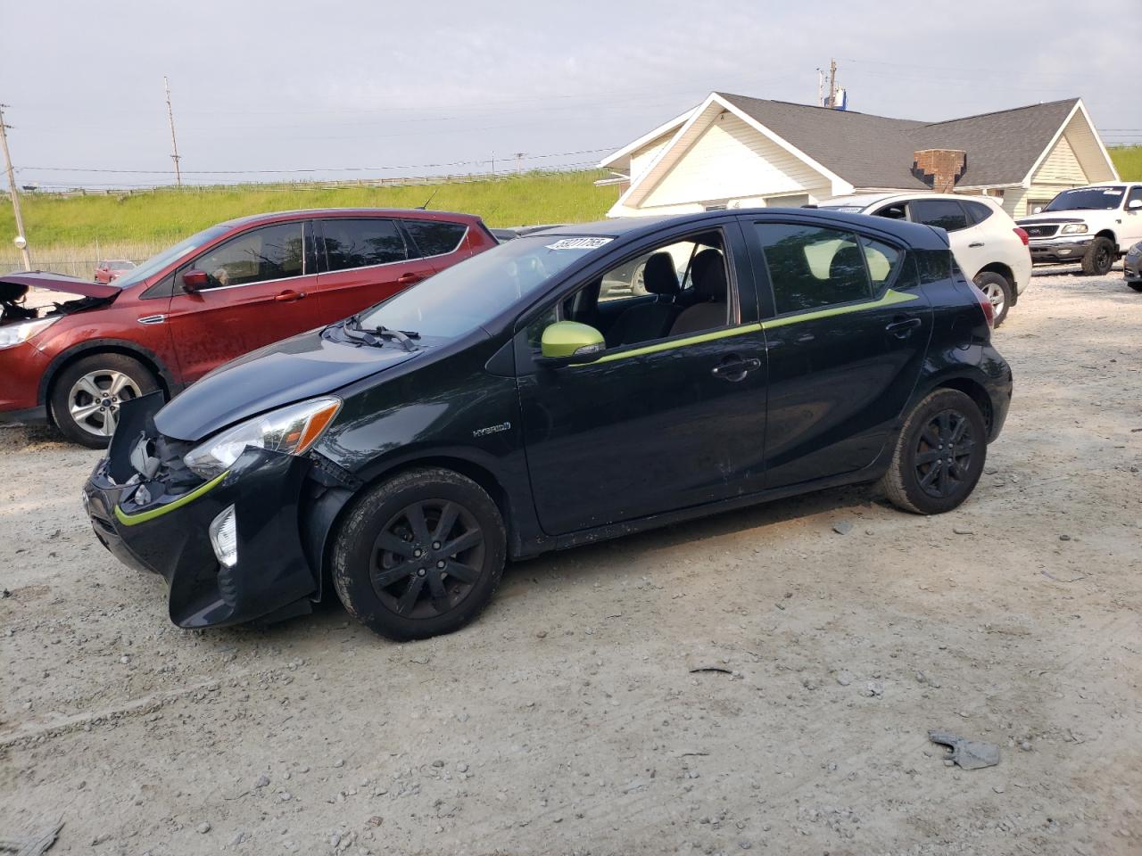 TOYOTA PRIUS C 2016