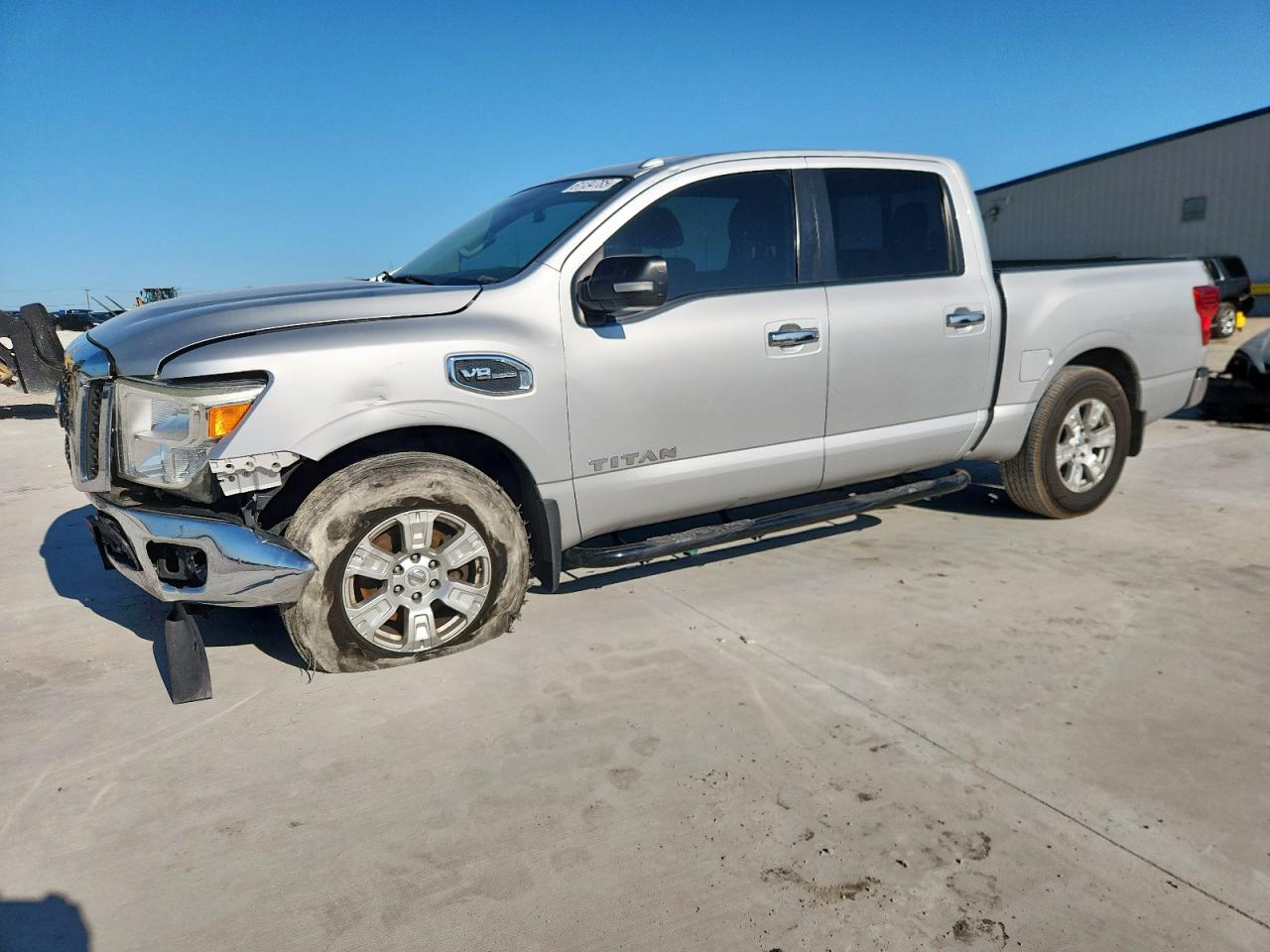 NISSAN TITAN S 2017