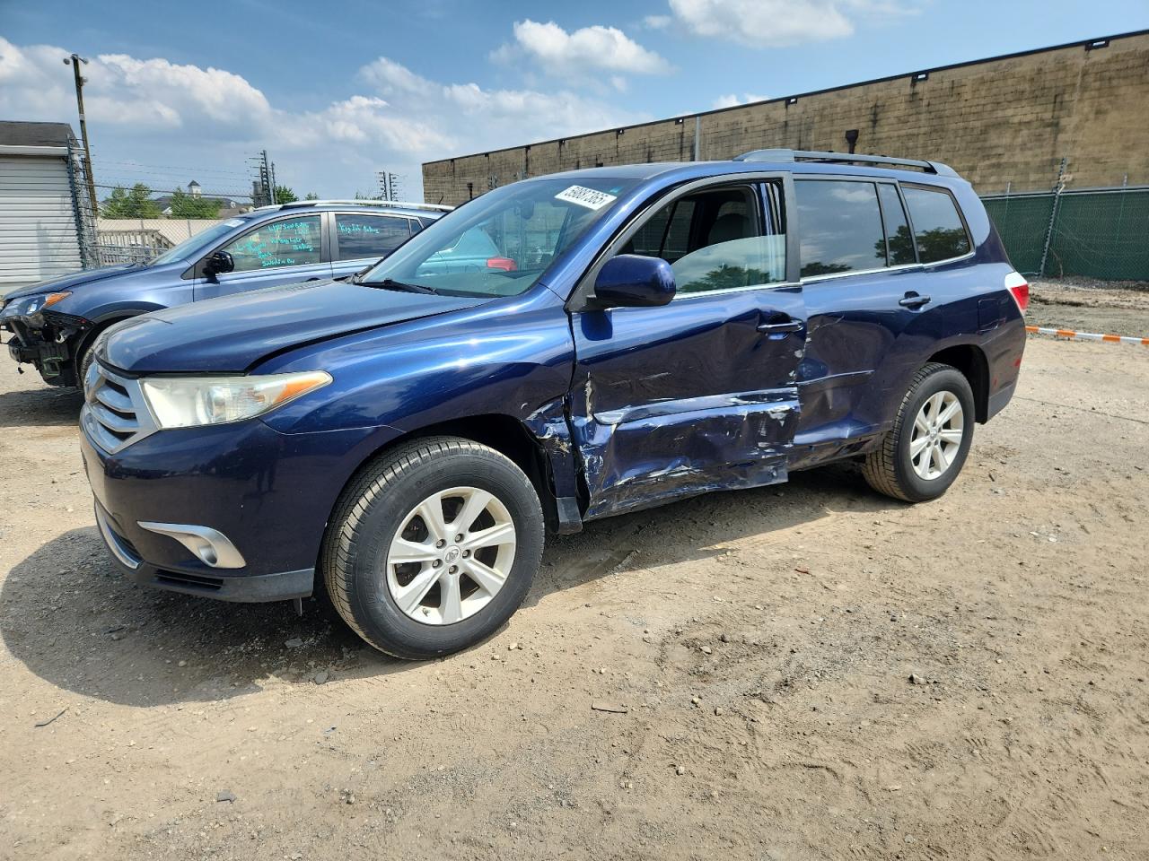 TOYOTA HIGHLANDER 2013