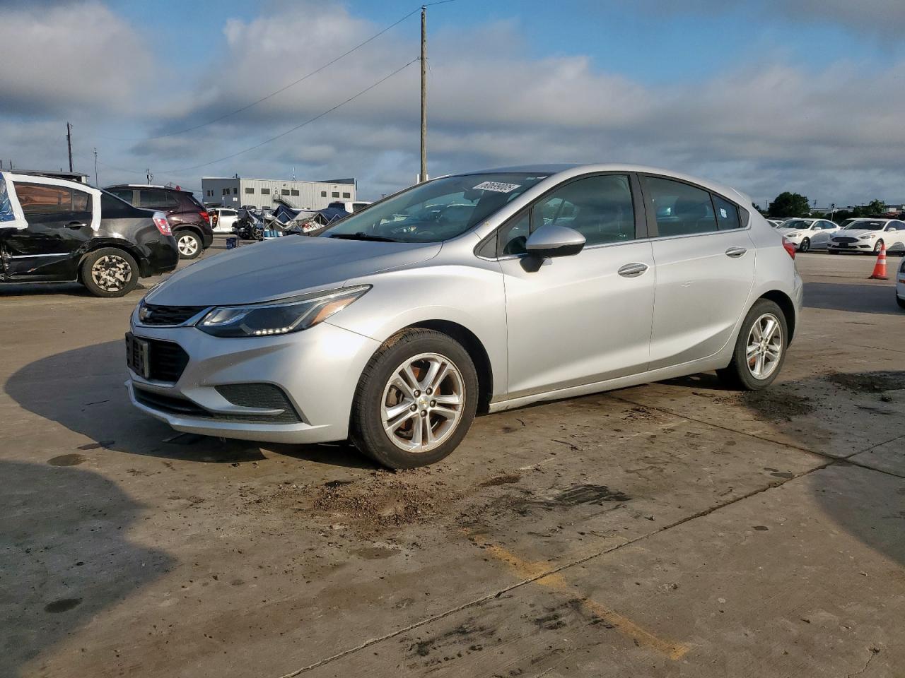 CHEVROLET CRUZE 2017