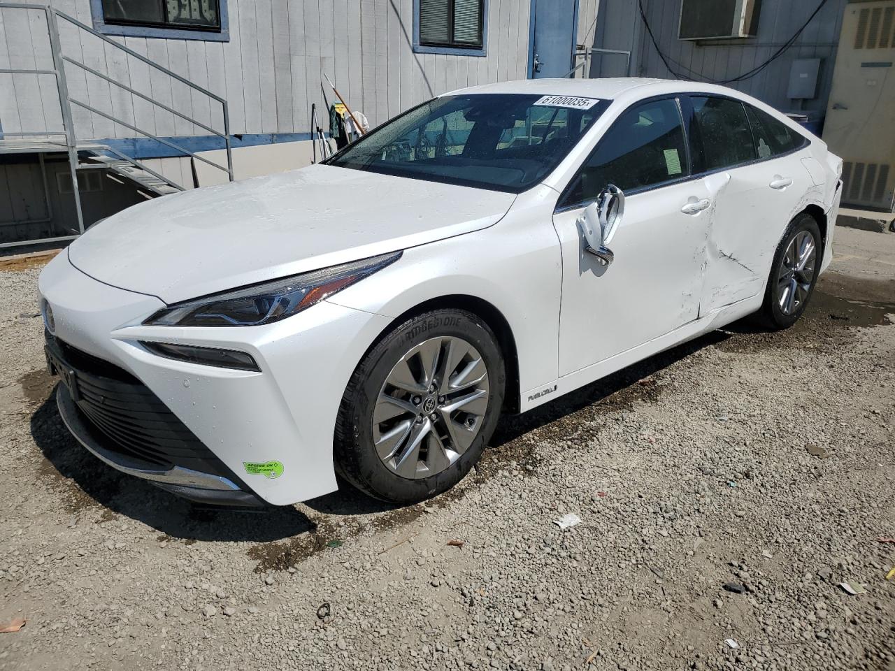 TOYOTA MIRAI LE 2022