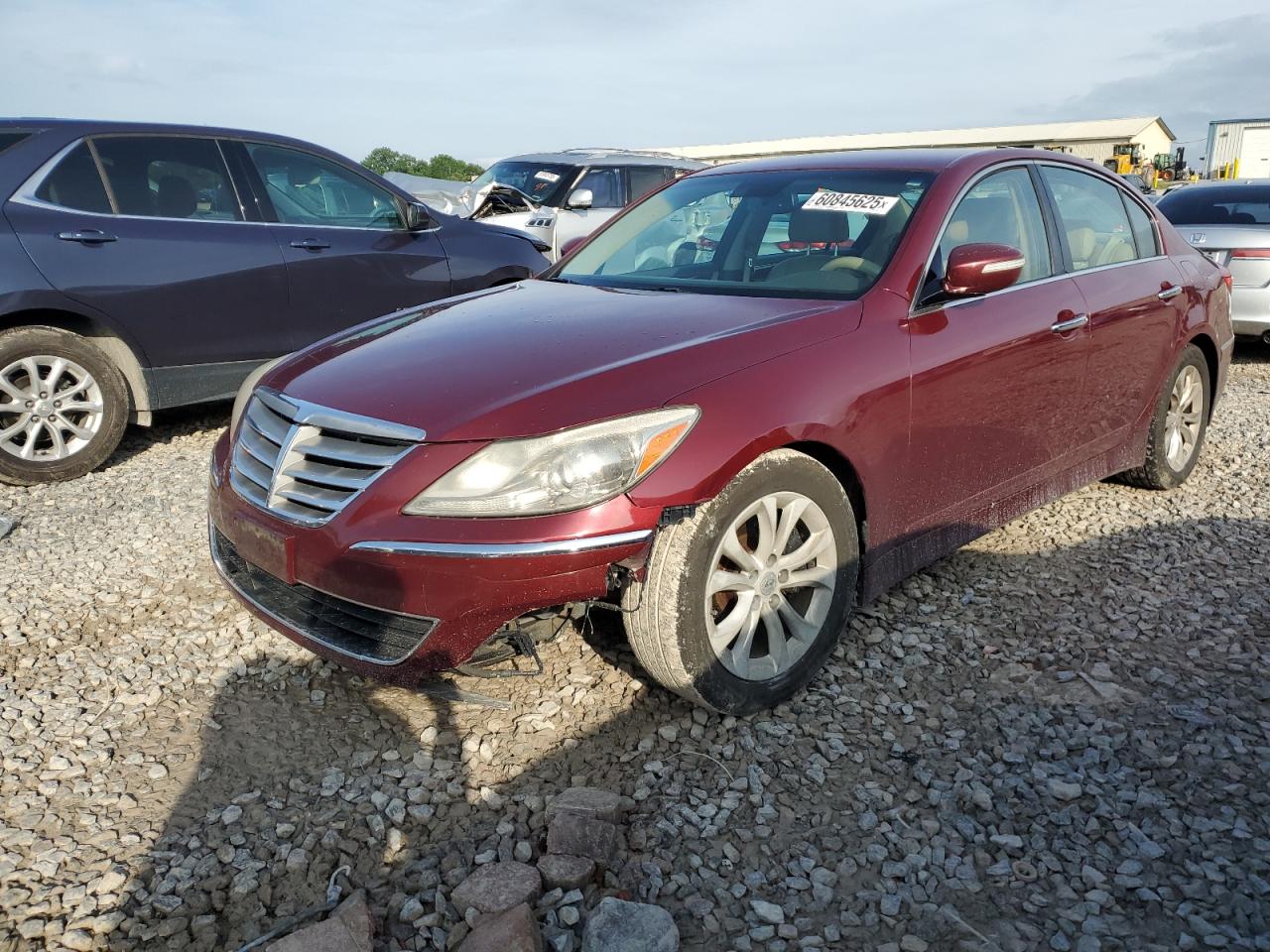 HYUNDAI GENESIS 3. 2013