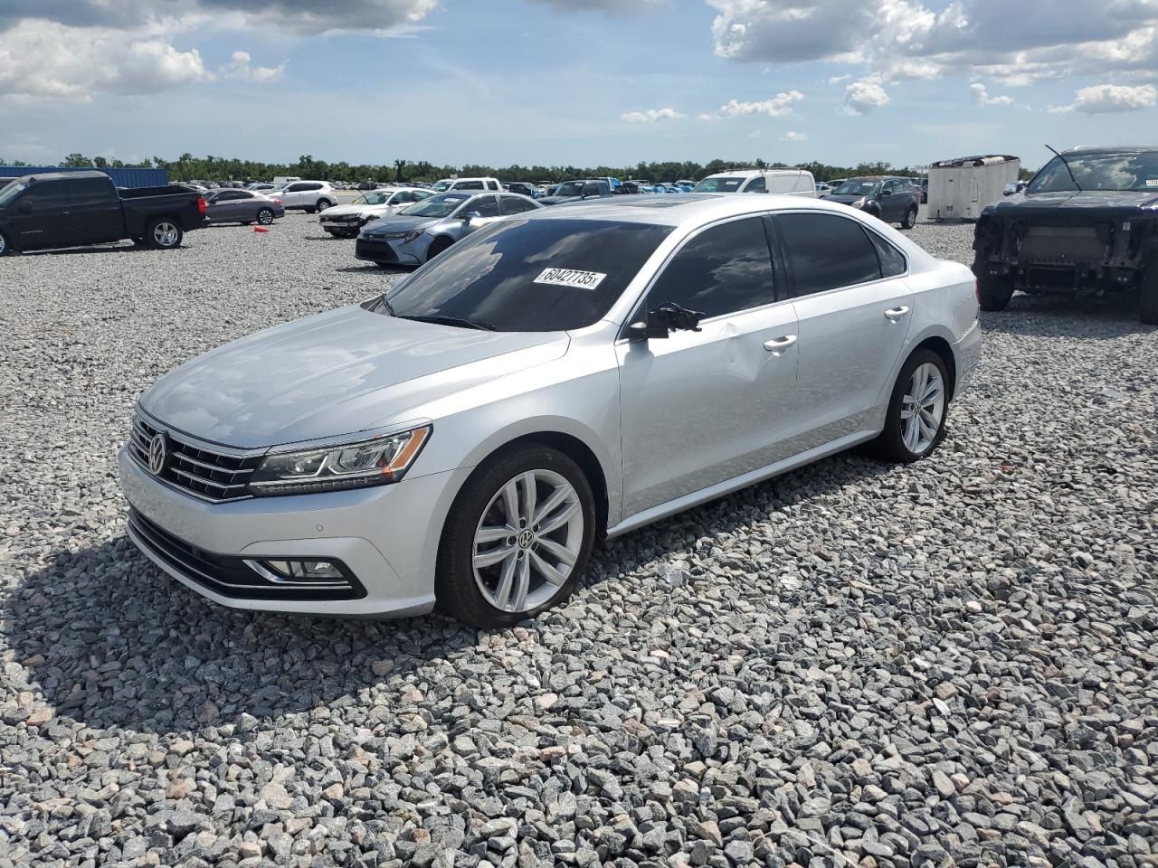 VOLKSWAGEN PASSAT SE 2018