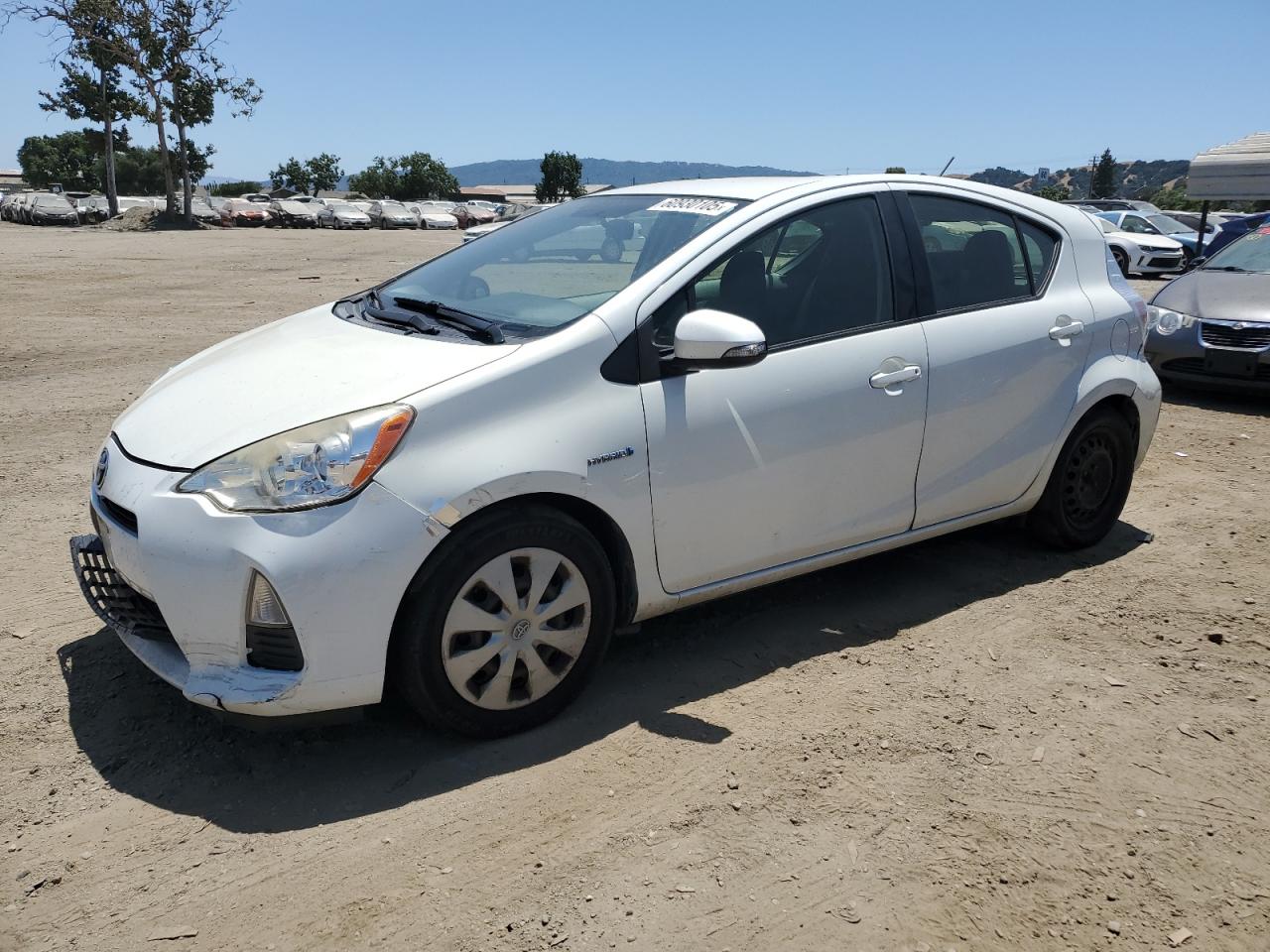 TOYOTA PRIUS C 2014
