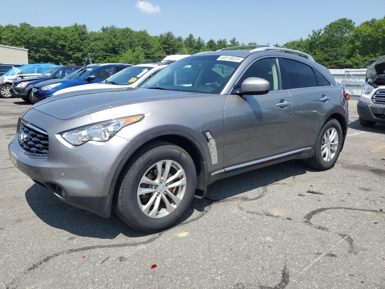 INFINITI FX35 2011