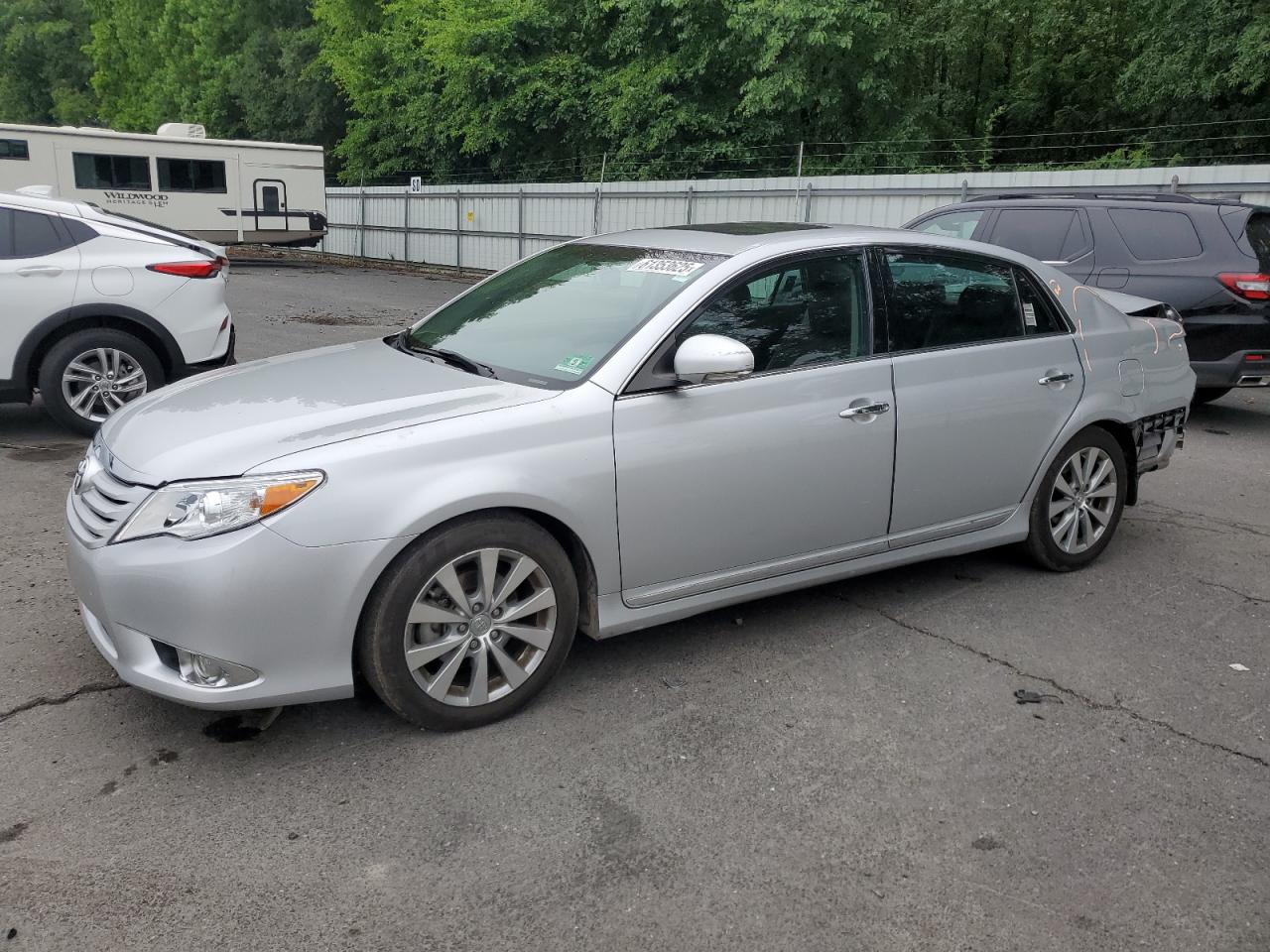 TOYOTA AVALON BAS 2012