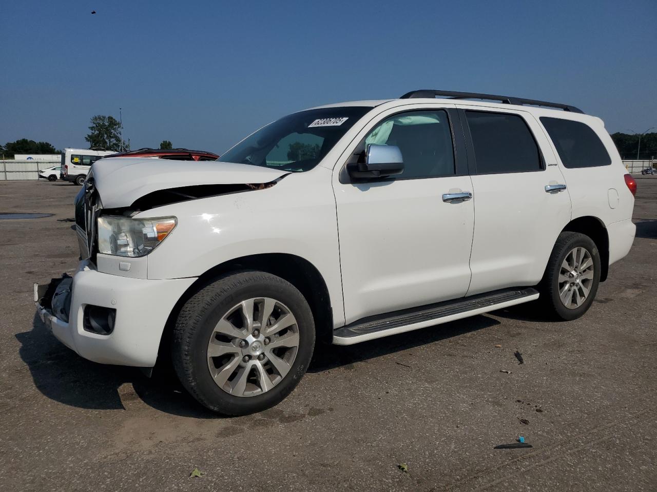 TOYOTA SEQUOIA LI 2015