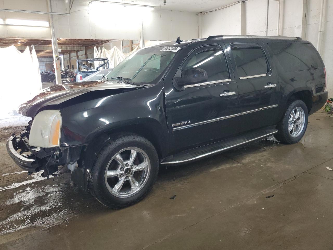 GMC YUKON XL D 2011