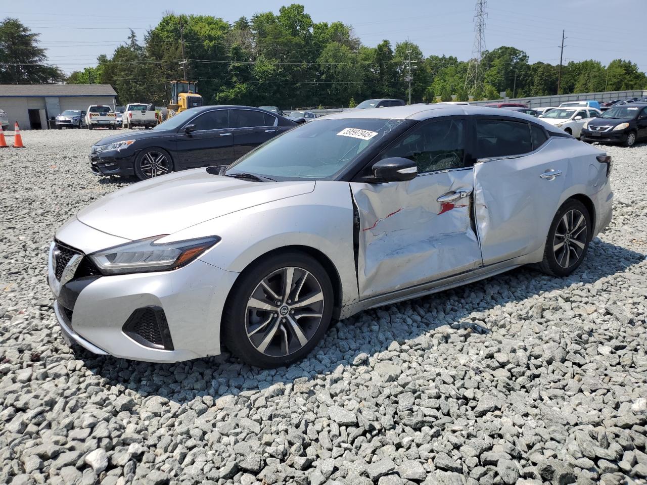 NISSAN MAXIMA SV 2020
