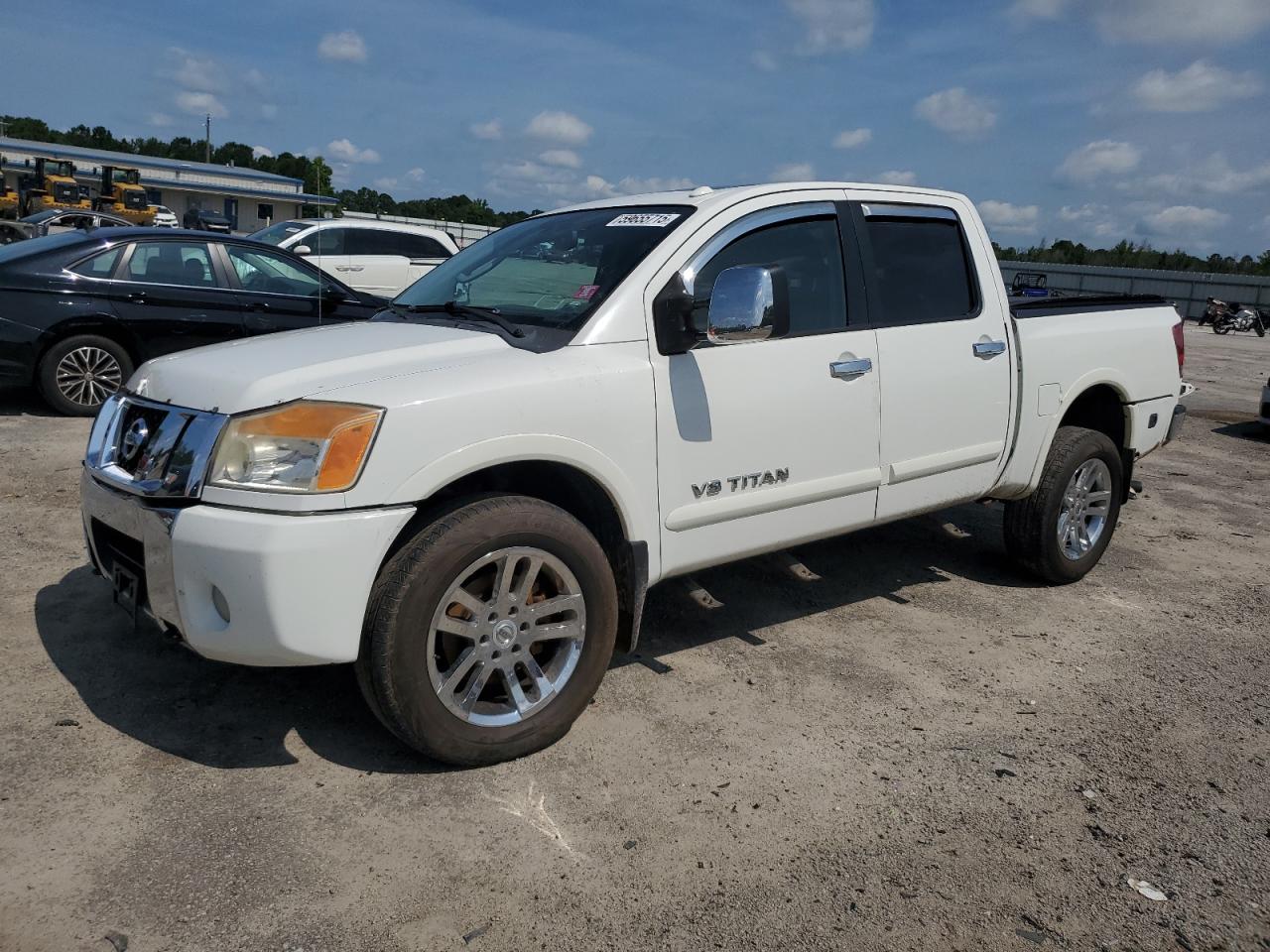 NISSAN TITAN S 2011