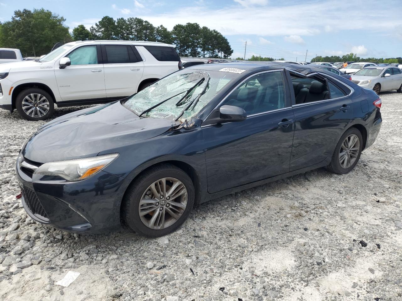 TOYOTA CAMRY LE 2016