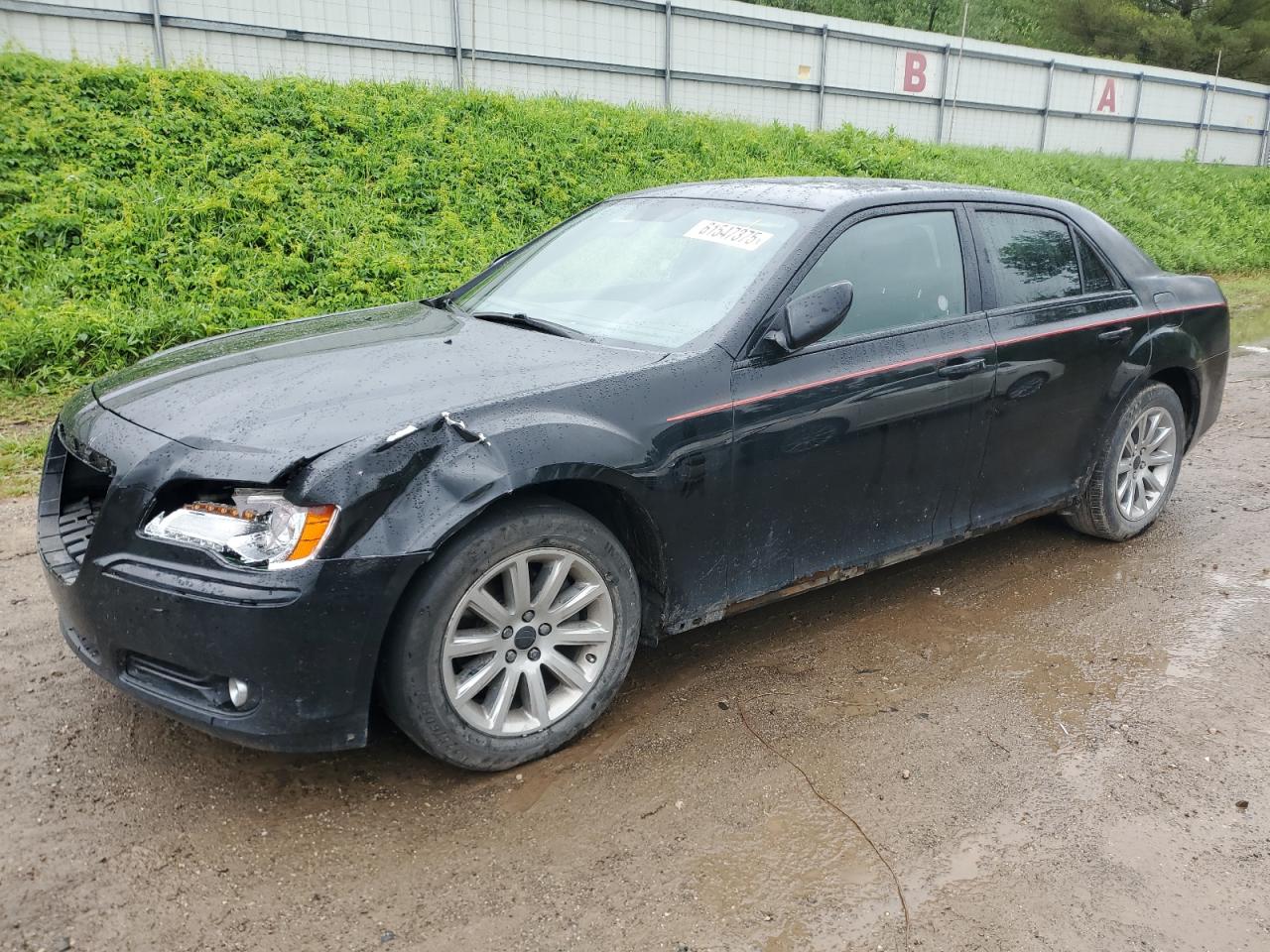CHRYSLER 300 2013