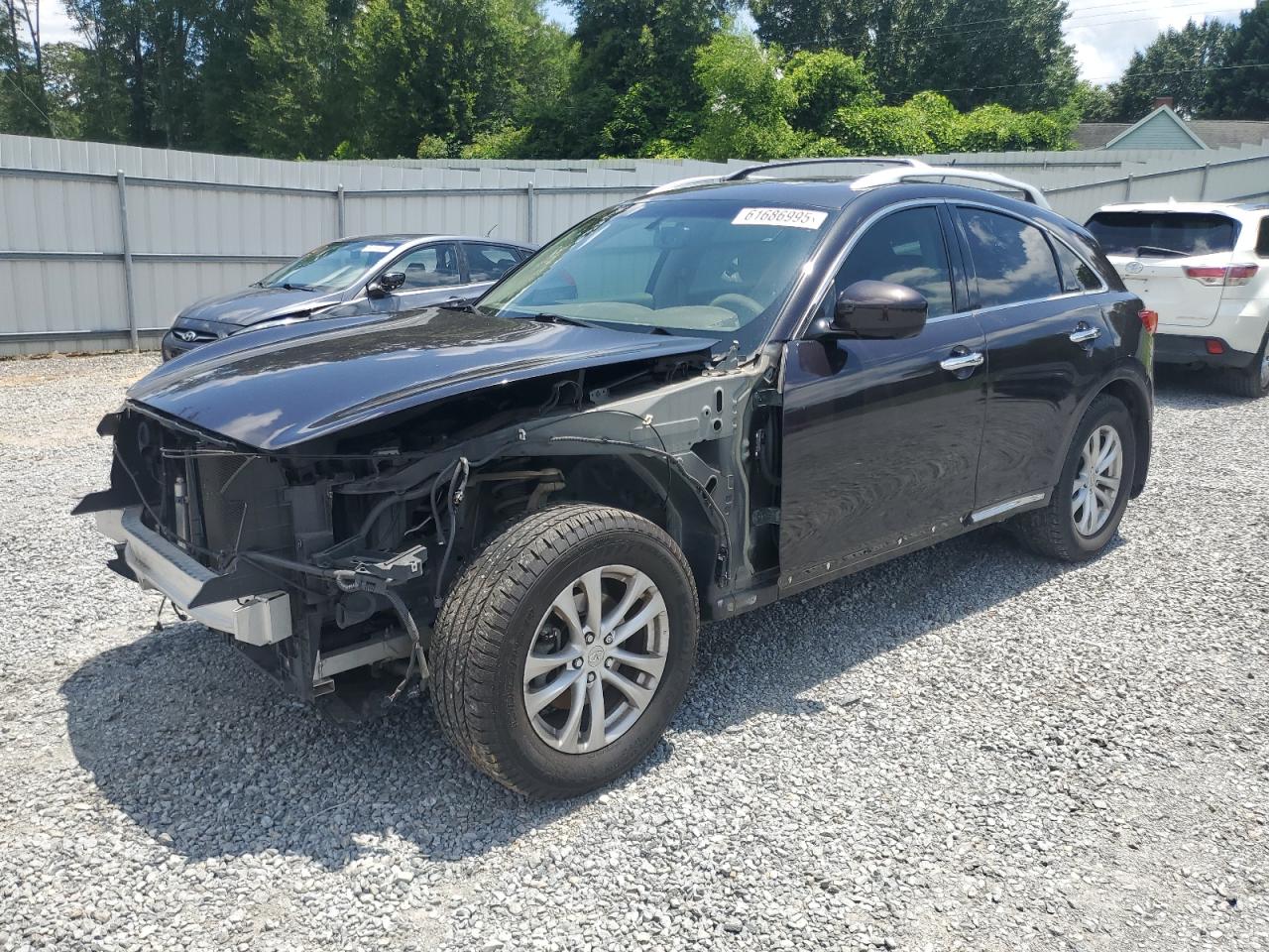 INFINITI FX35 2011
