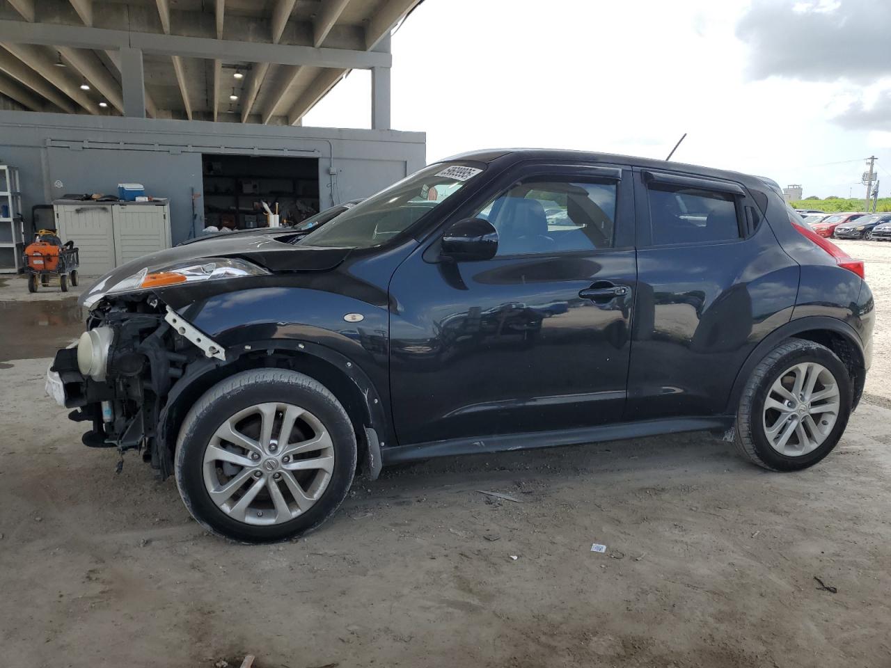 NISSAN JUKE S 2013