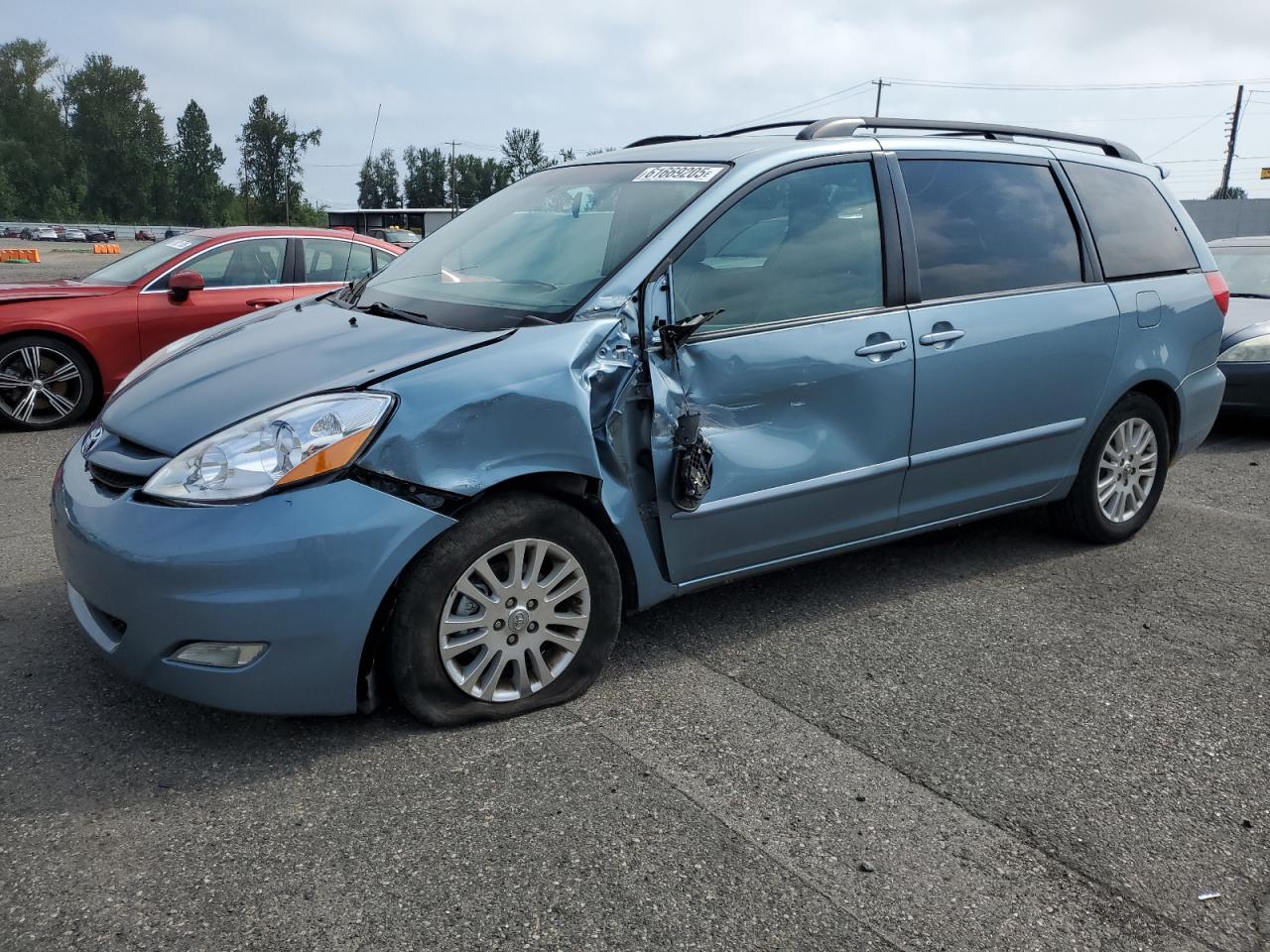 TOYOTA SIENNA XLE 2008