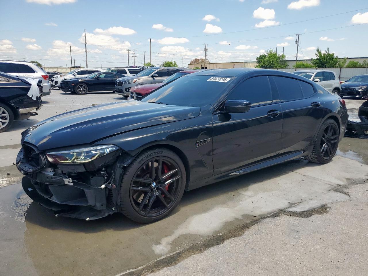 BMW M8 2021