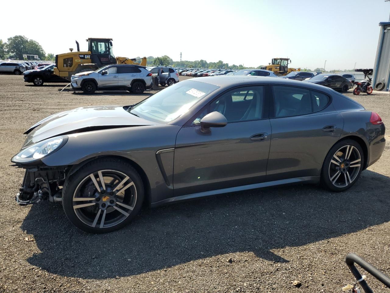 PORSCHE PANAMERA 2 2016