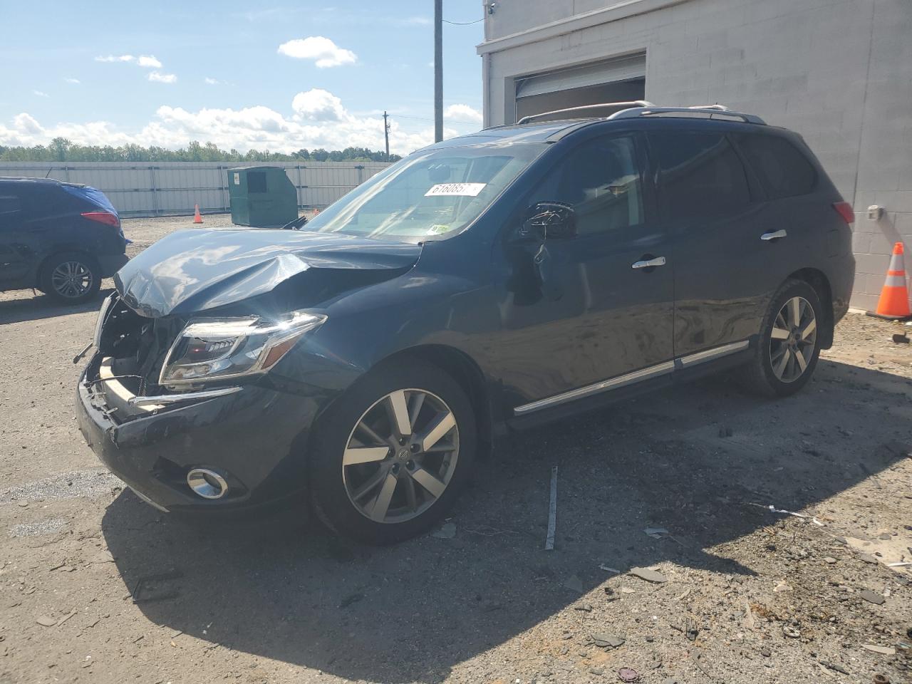 NISSAN PATHFINDER 2015