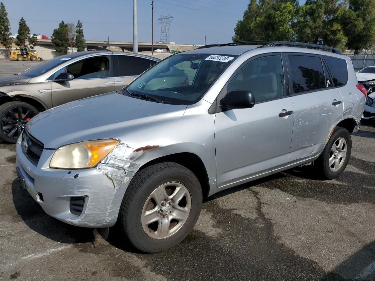 TOYOTA RAV4 2011
