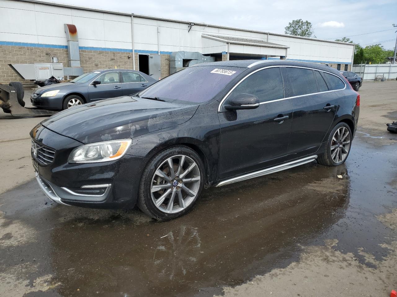 VOLVO V60 PREMIE 2015