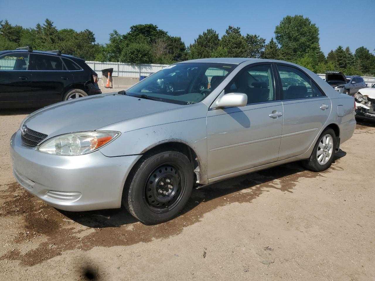 TOYOTA CAMRY LE 2004