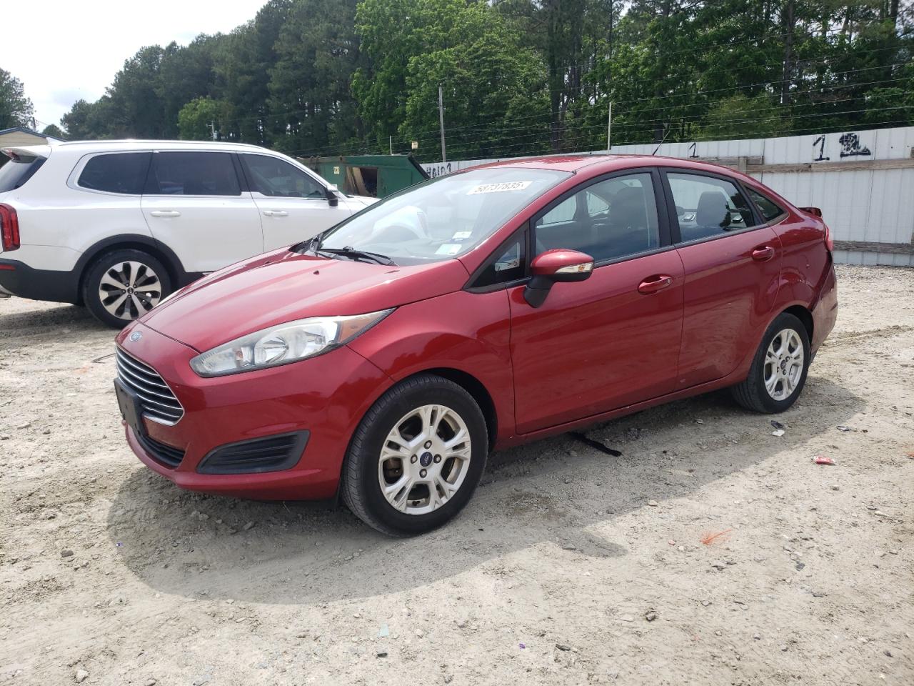 FORD FIESTA SE 2015