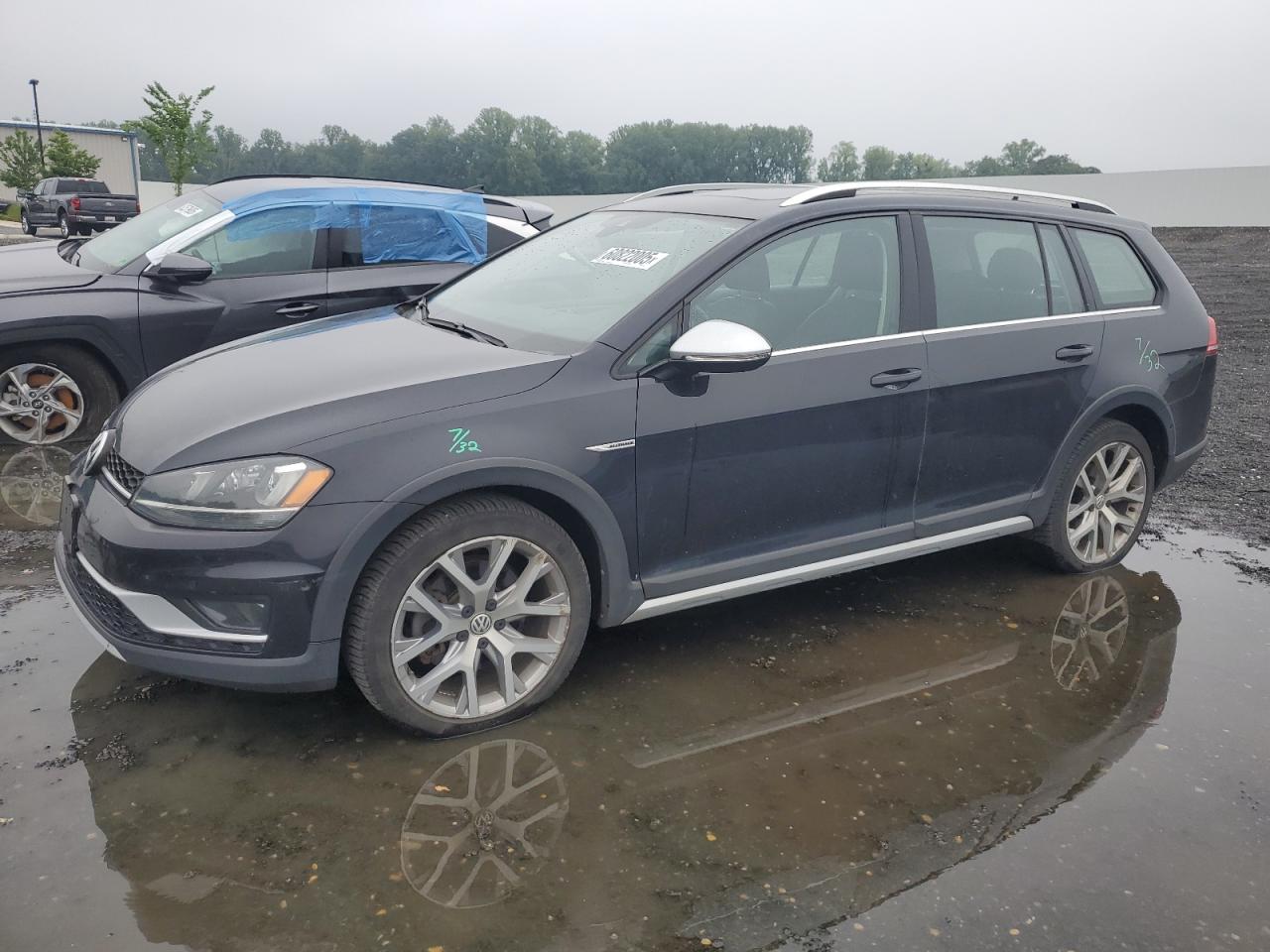 VOLKSWAGEN GOLF ALLTR 2017