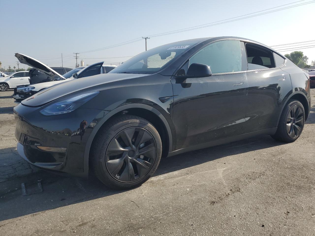 TESLA MODEL Y 2025