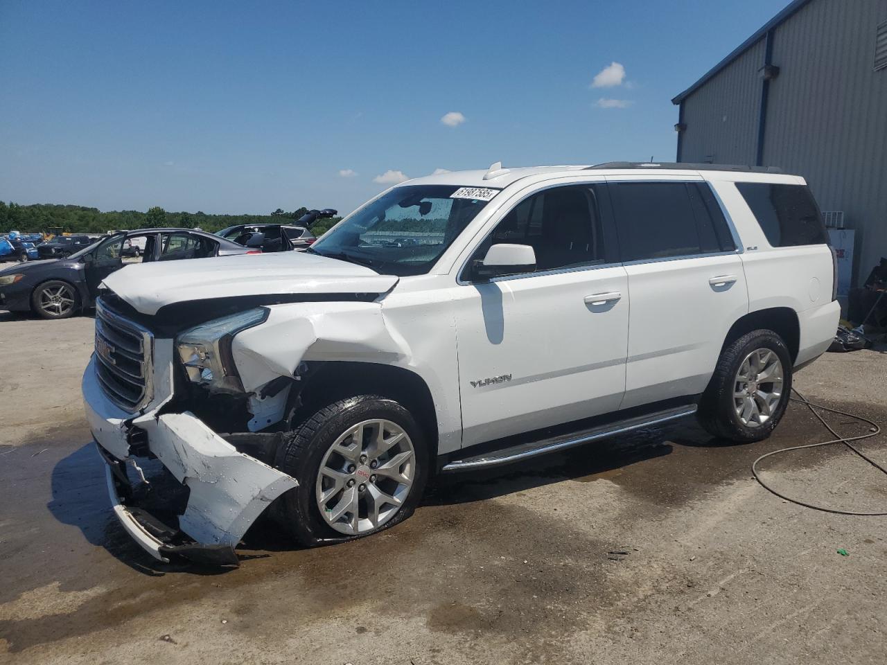 GMC YUKON SLE 2018