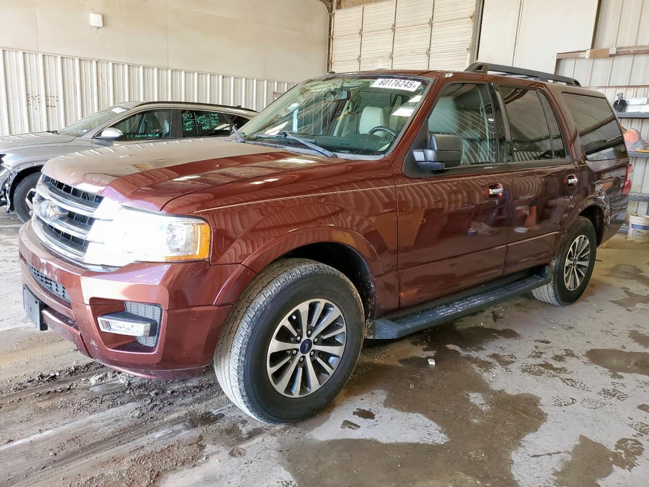 FORD EXPEDITION 2017