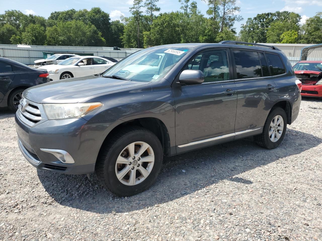 TOYOTA HIGHLANDER 2011