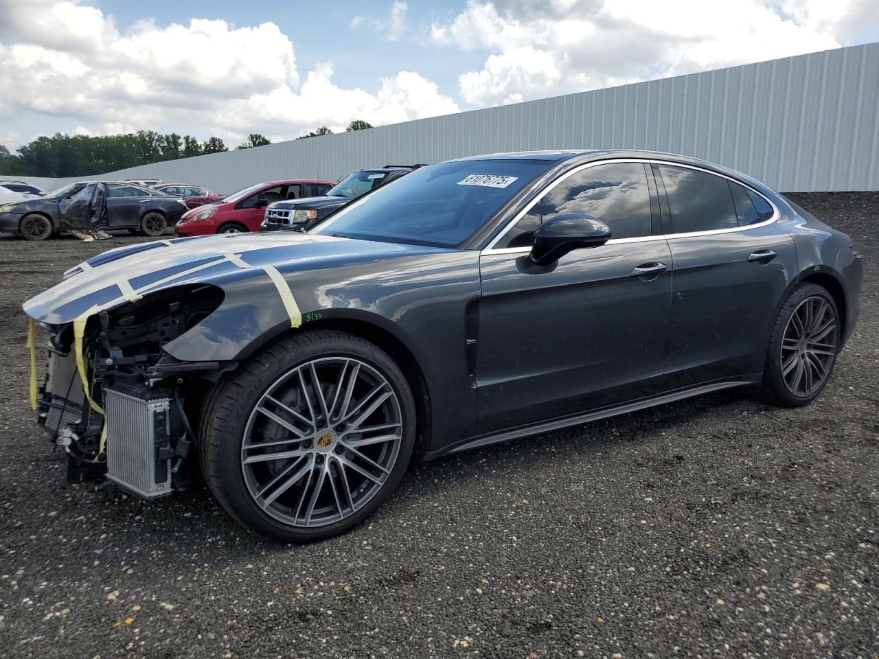 PORSCHE PANAMERA 4 2017