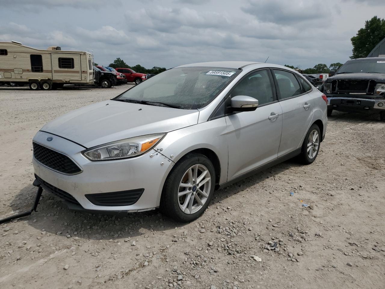 FORD FOCUS SE 2017