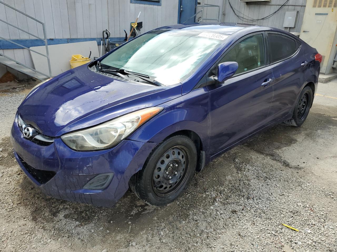 HYUNDAI ELANTRA GL 2013