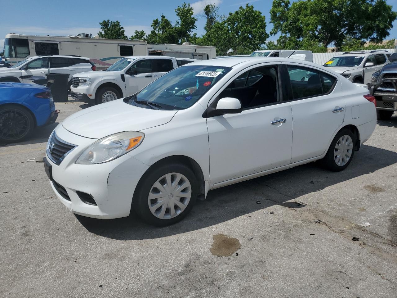 NISSAN VERSA S 2014