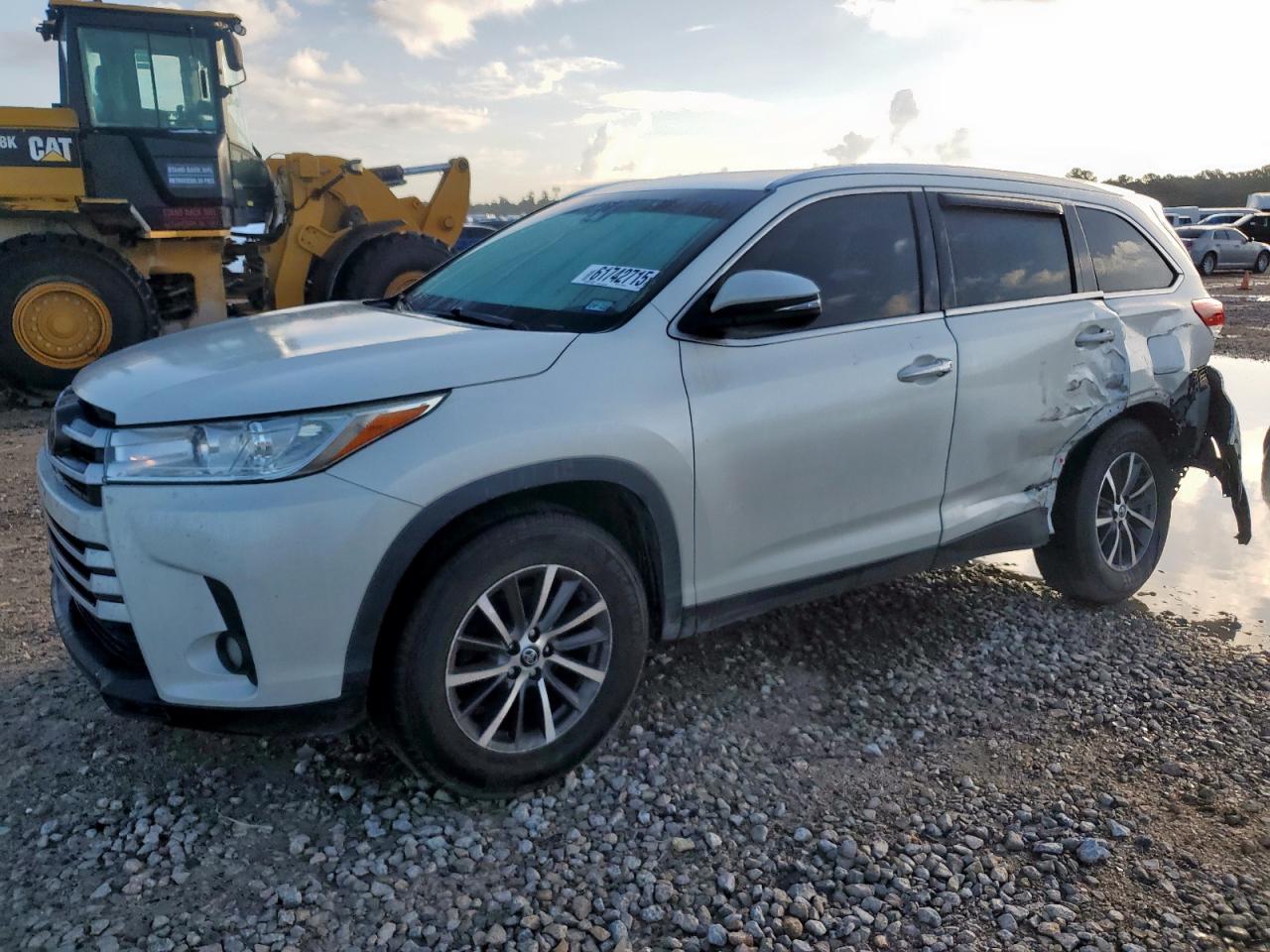 TOYOTA HIGHLANDER 2019