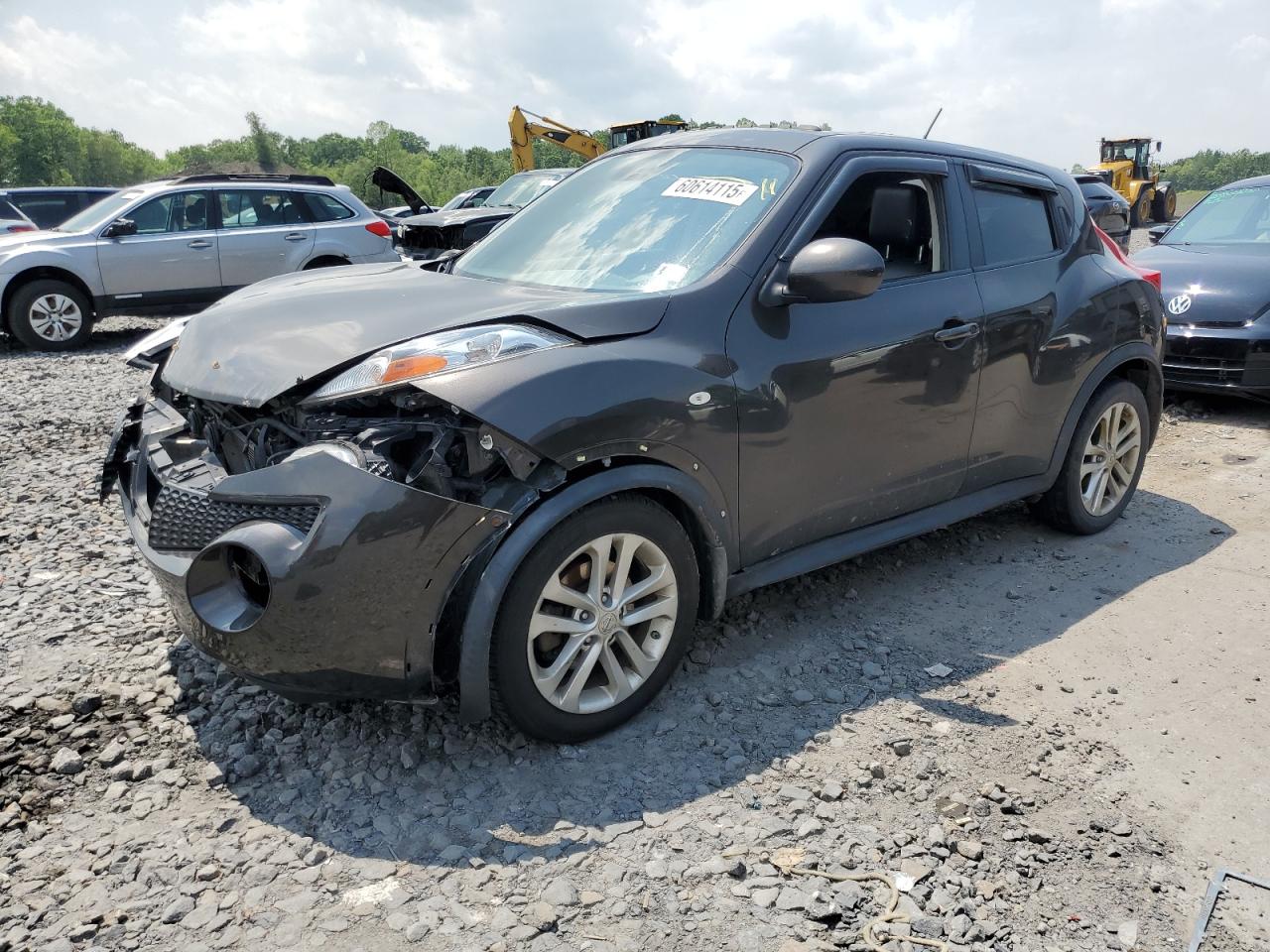 NISSAN JUKE S 2013