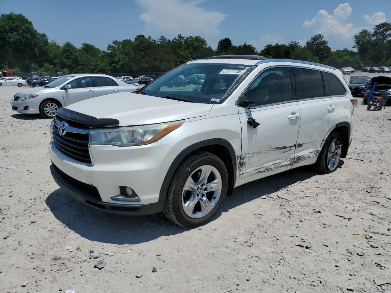 TOYOTA HIGHLANDER 2016