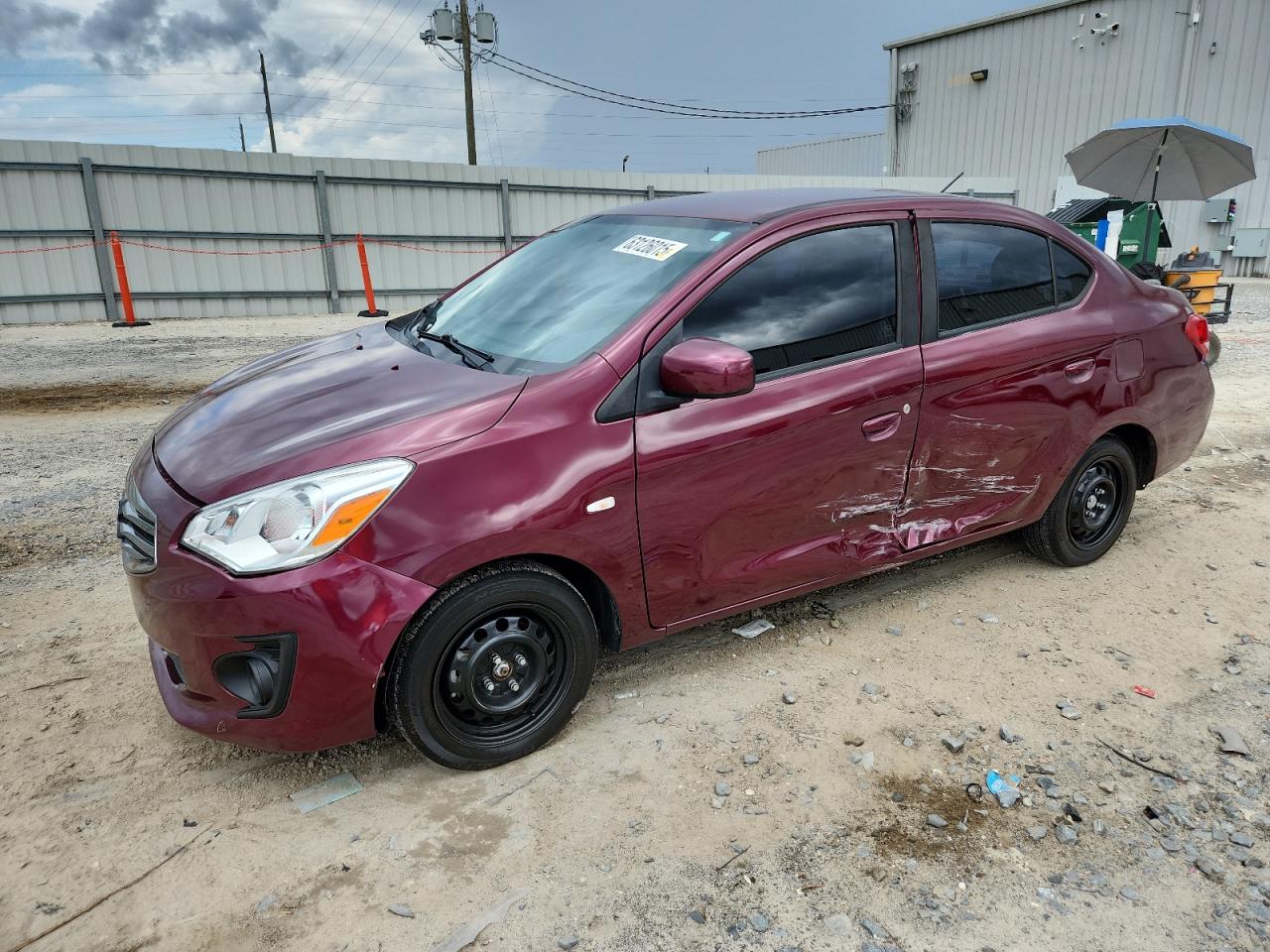 MITSUBISHI MIRAGE G4 2017