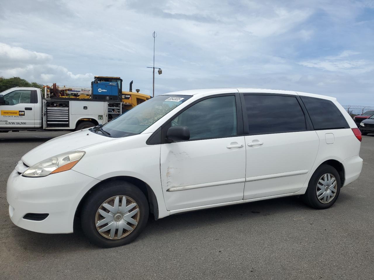 TOYOTA SIENNA CE 2010