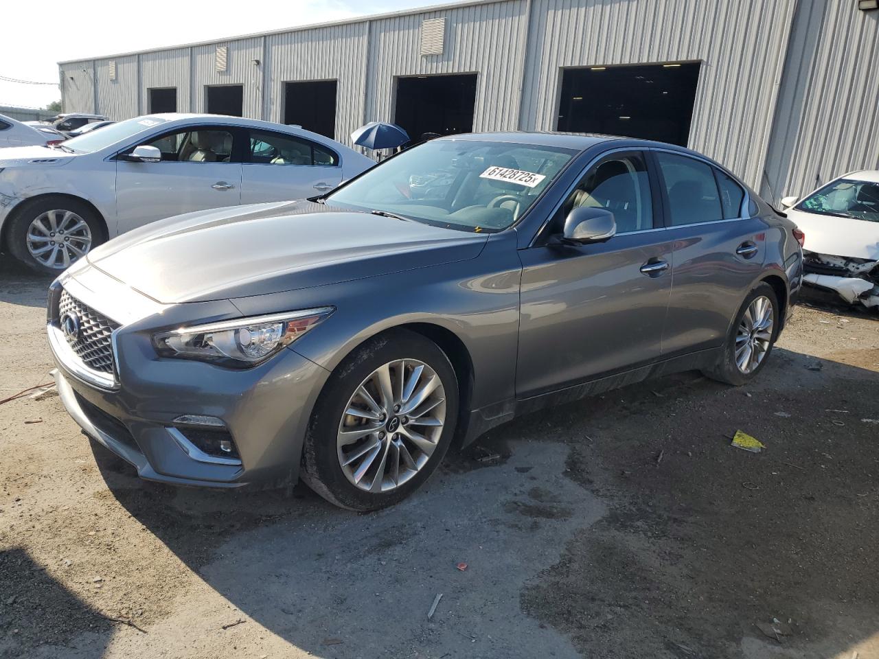 INFINITI Q50 LUXE 2021