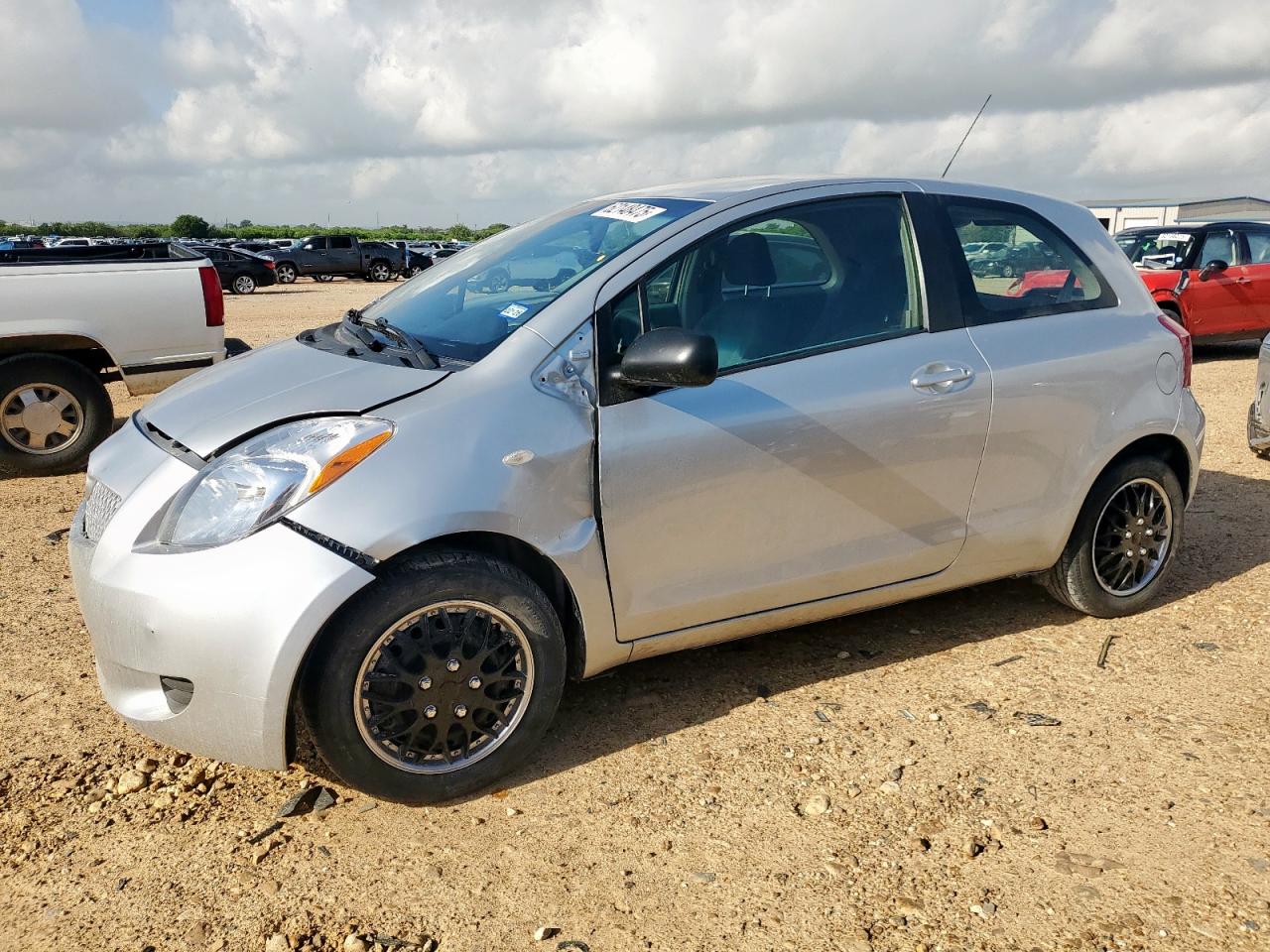 TOYOTA YARIS 2008