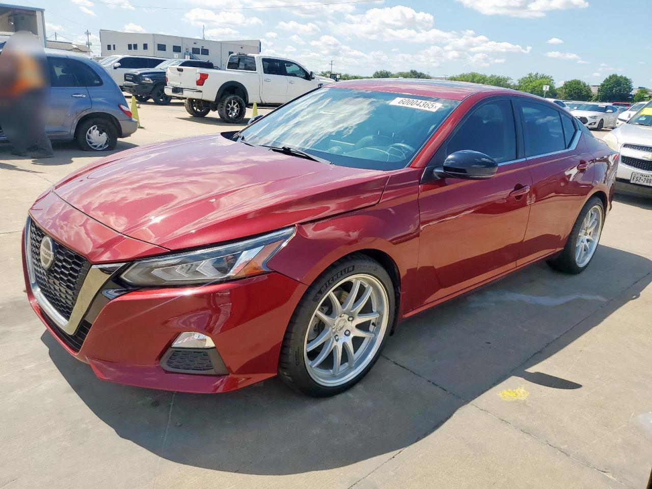 NISSAN ALTIMA SR 2020