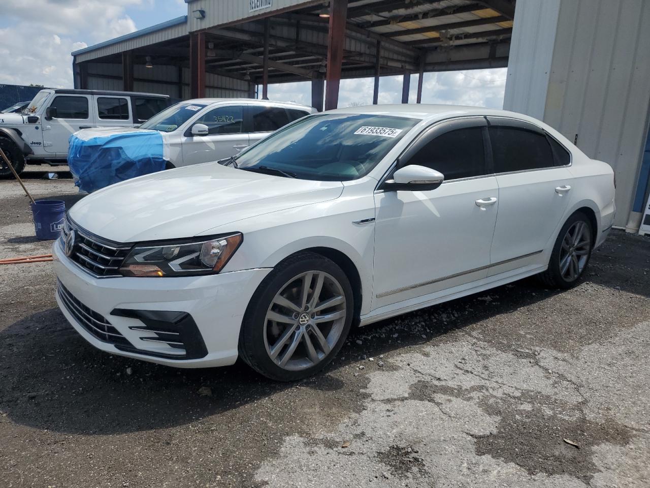 VOLKSWAGEN PASSAT R-L 2017